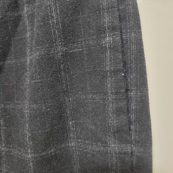 The Group by Babaton Jimmy Pant Black Windowpane Aritzia Size Small - Picture 6 of 12